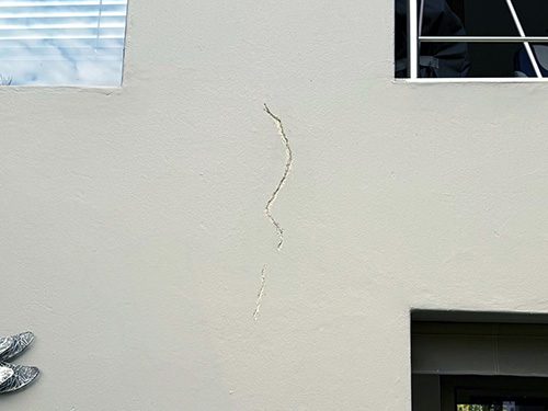 Repairing Surfaces Exterior Painting Process Sydney - Repairing damaged exterior wall